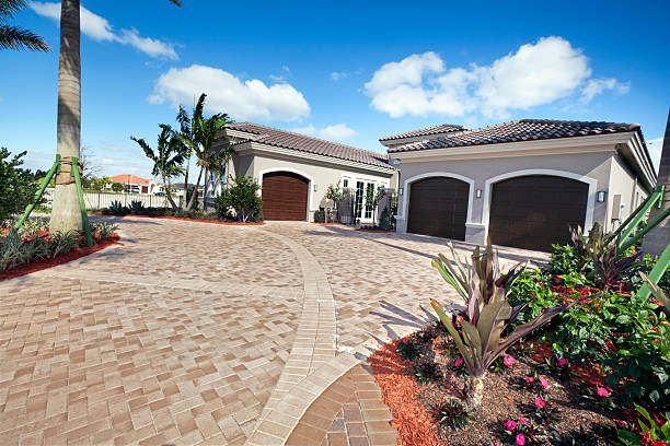 Best Decorative Driveway Pavers  in Brownsville, LA